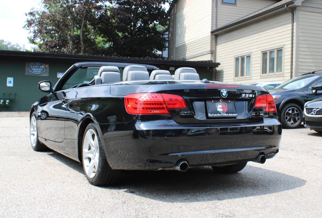 Used 2013 BMW 335i Convertible RWD image 7