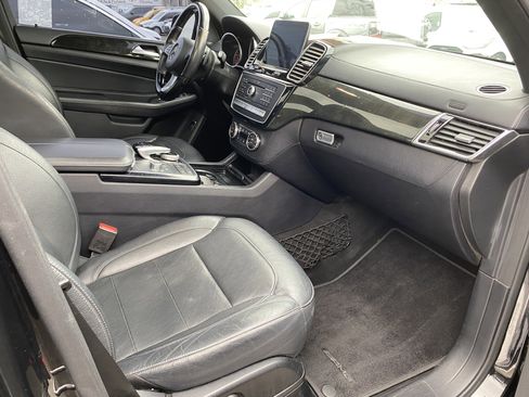 Used 2018 Mercedes-Benz GLE 43 AMG 4MATIC w/ Premium 2 Package image 25