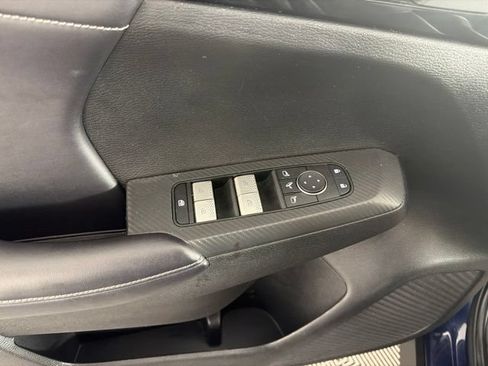 Used 2024 Mitsubishi Outlander SE AWD/4WD image 29