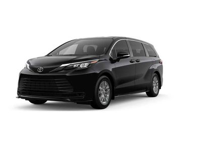 New 2026 Toyota Sienna LE