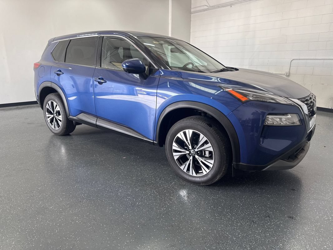 Used 2021 Nissan Rogue SV AWD/4WD image 2