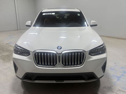 Used 2024 BMW X3 xDrive30i w/ Premium Package w/ZPA AWD/4WD image 13