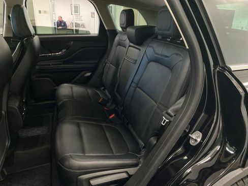 Certified 2023 Lincoln Corsair AWD w/ Equipment Group 102A image 9