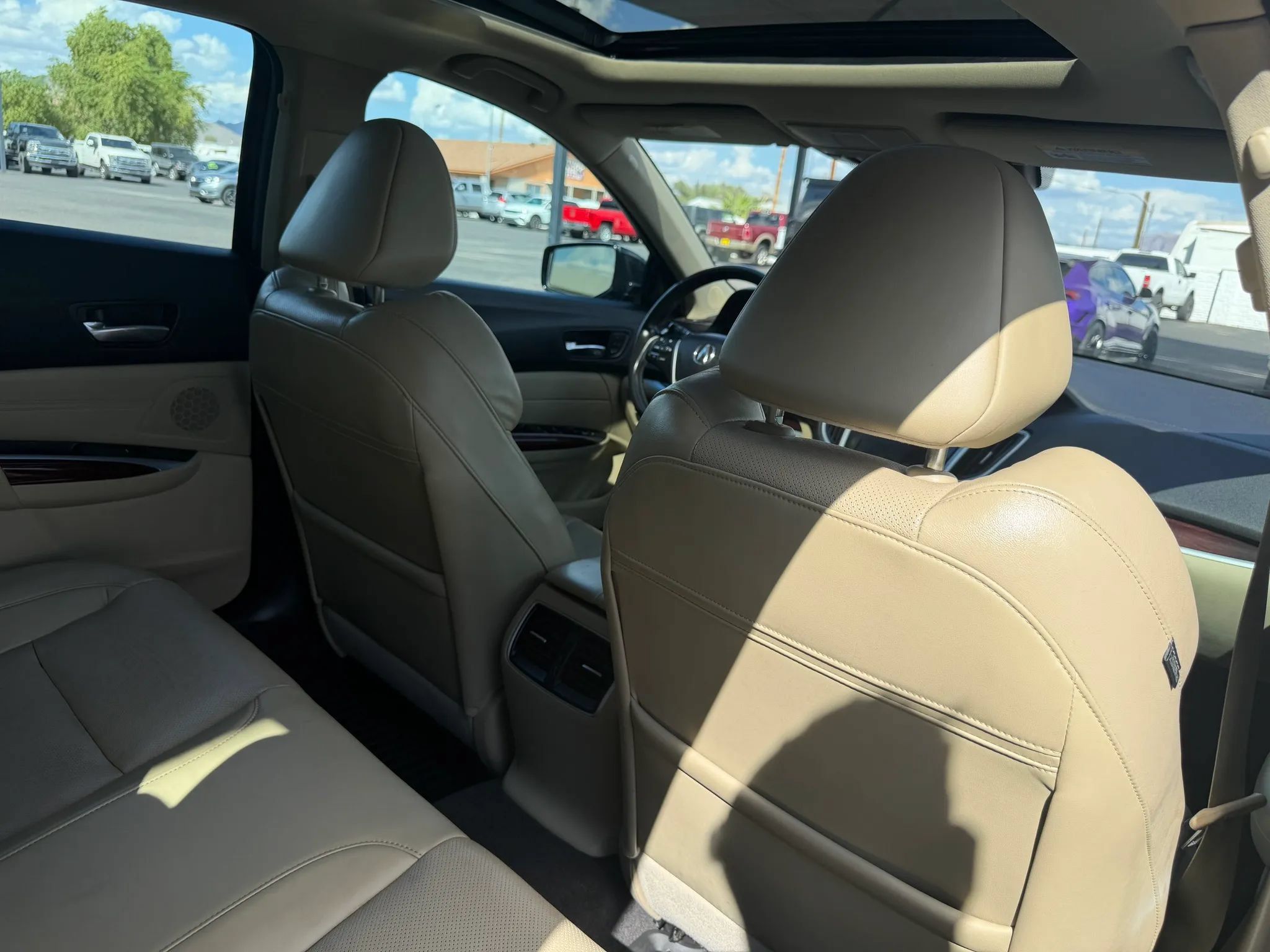 Used 2017 Acura TLX w/ Technology Package FWD image 24