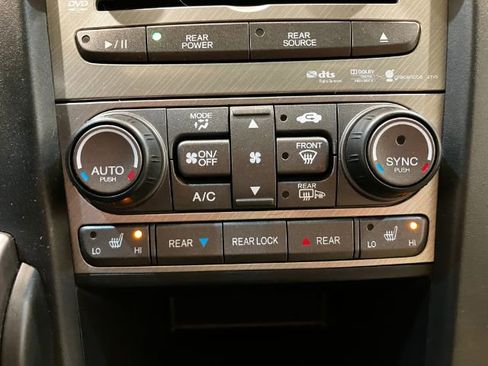 Used 2015 Honda Pilot Touring image 23