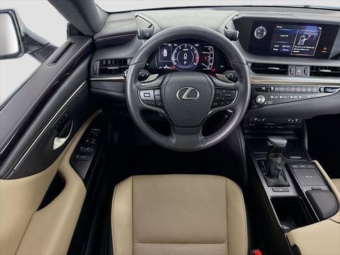 Certified 2021 Lexus ES 350 w/ Premium Package image 10