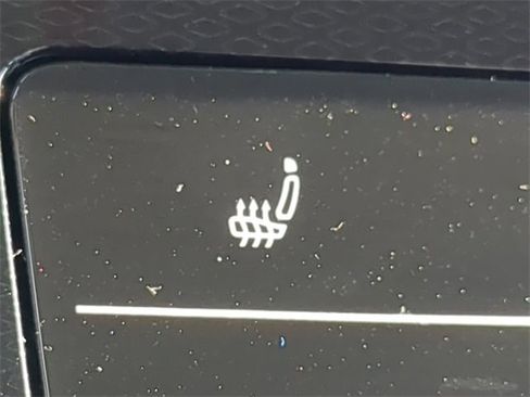 New 2025 Volkswagen Taos SE image 23