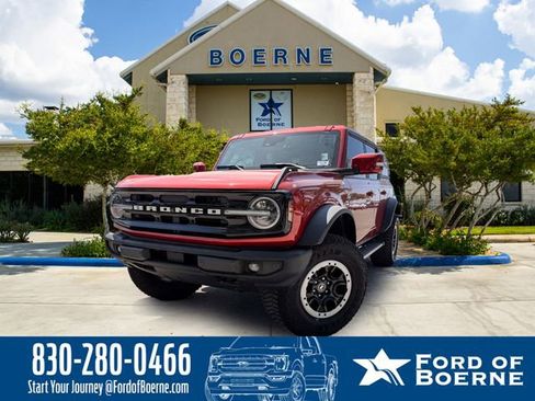 Used 2022 Ford Bronco Outer Banks w/ Sasquatch Package image 1