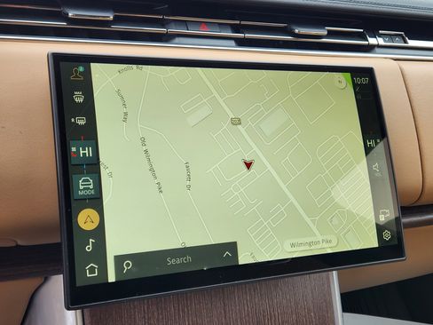 Certified 2024 Land Rover Range Rover Long Wheelbase SE image 22