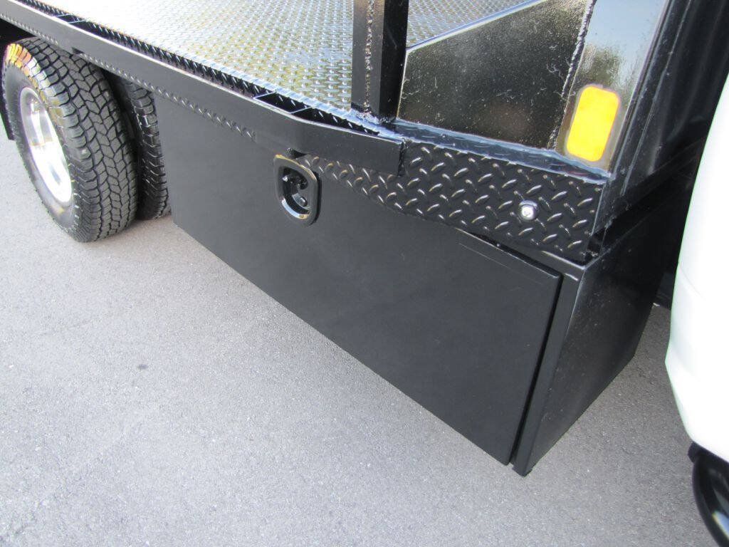 Used 2022 RAM 3500 Tradesman RWD image 22