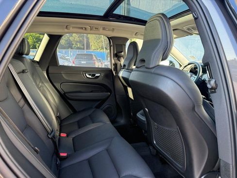 Certified 2025 Volvo XC60 B5 Plus AWD/4WD image 11