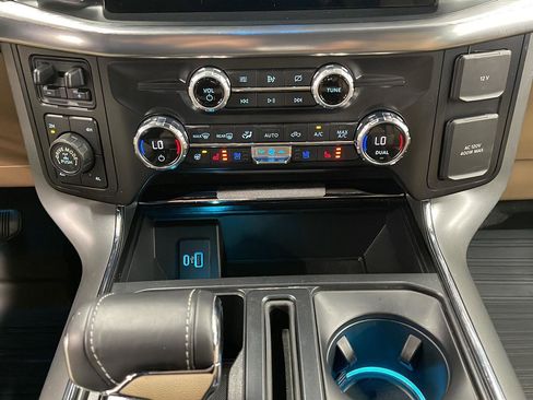 Used 2021 Ford F150 Lariat w/ Equipment Group 502A High image 21