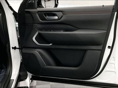 New 2026 Nissan Armada Platinum Reserve AWD/4WD image 40