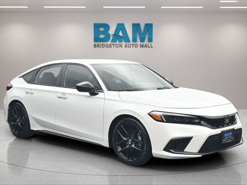 Used 2024 Honda Civic Sport image 1