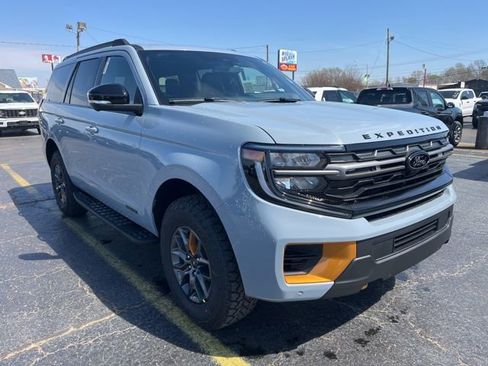 New 2026 Ford Expedition Tremor AWD/4WD image 3