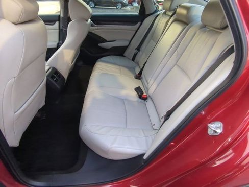 Used 2018 Honda Accord EX-L image 16