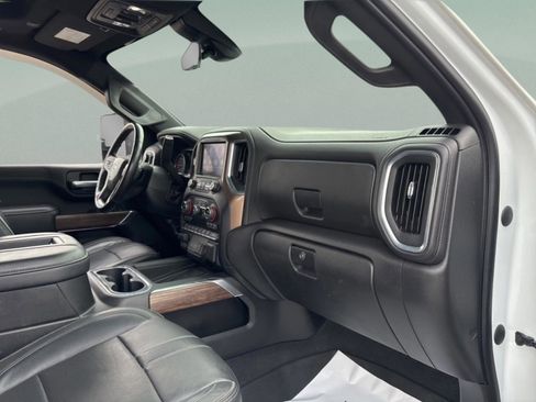 Used 2021 Chevrolet Silverado 2500 High Country w/ Z71 Off-Road Package image 43