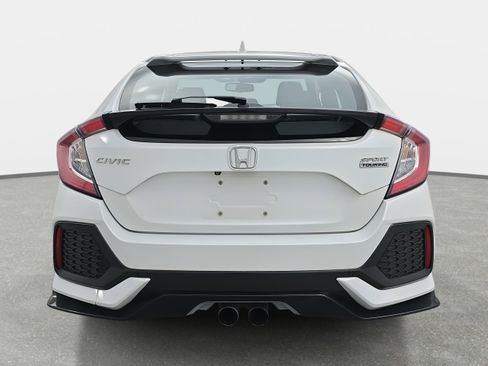 Used 2018 Honda Civic Sport Touring image 6