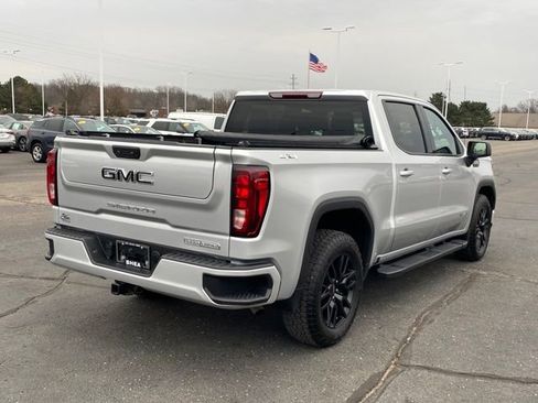 Certified 2022 GMC Sierra 1500 Elevation w/ LPO, Elevation Black Package image 3
