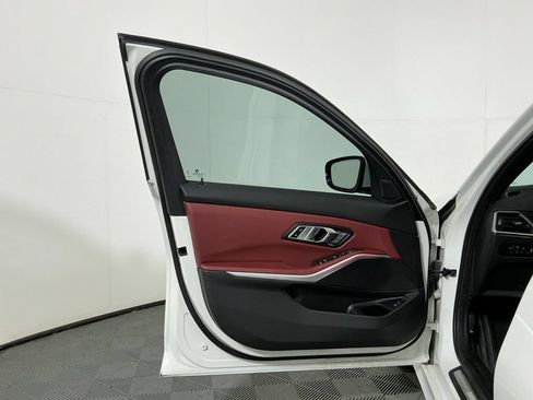 Used 2023 BMW 330i Sedan w/ Driving Assistance Package RWD image 19