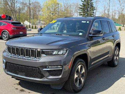 Used 2024 Jeep Grand Cherokee Limited 4xe AWD/4WD image 5