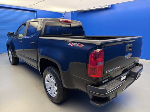 Used 2019 Chevrolet Colorado LT w/ LT Convenience Package AWD/4WD image 5