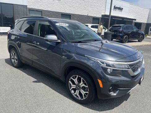 Used 2021 Kia Seltos EX AWD/4WD image 6