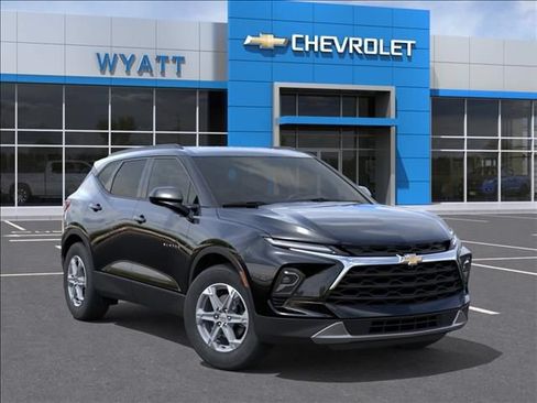 New 2026 Chevrolet Blazer LT w/ Convenience Package AWD/4WD image 8