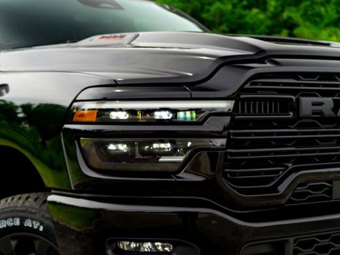 New 2026 RAM 2500 Laramie w/ Night Edition AWD/4WD image 4