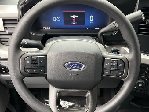 New 2026 Ford F250 XLT w/ XLT Premium Package AWD/4WD image 16