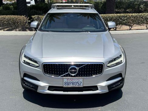 Used 2020 Volvo V90 T6 Cross Country AWD/4WD image 43