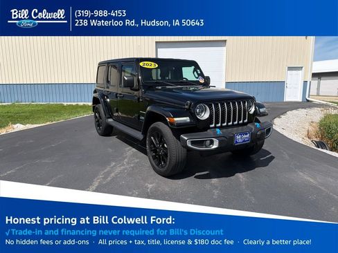 Used 2023 Jeep Wrangler Unlimited Sahara AWD/4WD image 1