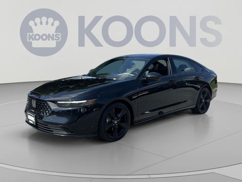 Used 2023 Honda Accord Sport image 1