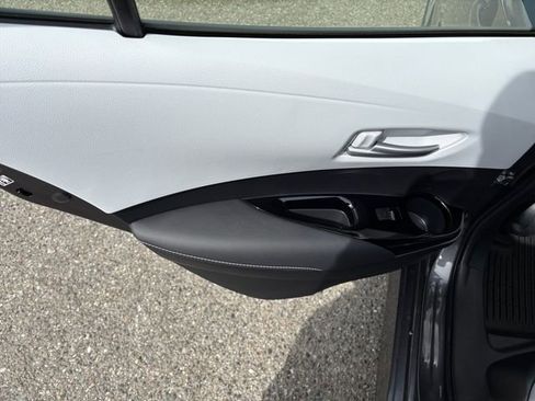 Used 2024 Toyota Corolla SE image 24