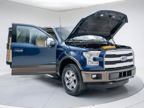 Used 2015 Ford F150 Lariat w/ Equipment Group 502A Luxury image 15