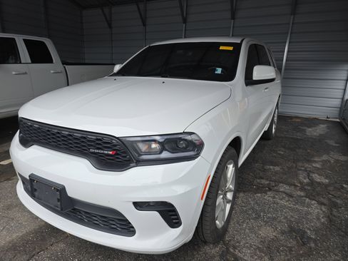 Used 2022 Dodge Durango GT image 3