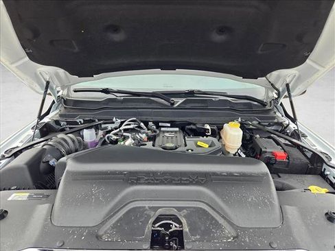 New 2026 RAM 5500 Tradesman w/ Chrome Appearance Group image 15