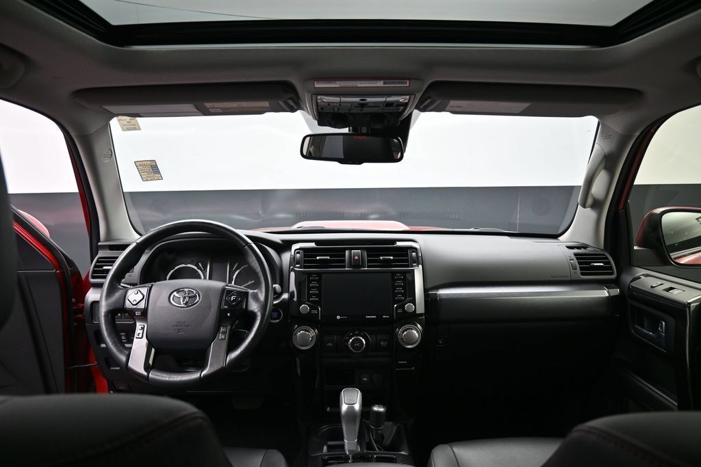 Used 2024 Toyota 4Runner TRD Off-Road Premium w/ Moonroof Package AWD/4WD image 29