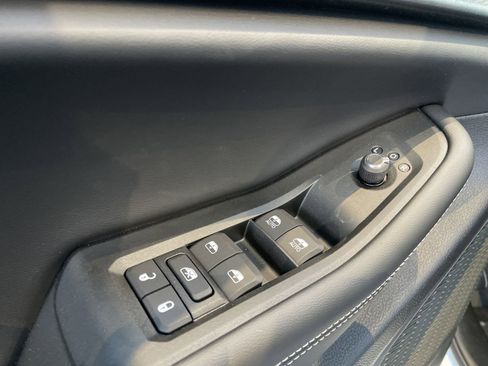 Certified 2025 Jeep Grand Cherokee L Altitude image 15