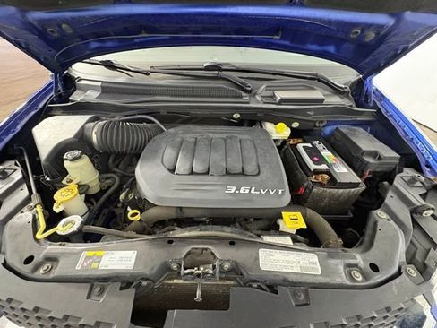 Used 2013 Dodge Grand Caravan SE image 25