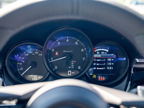 New 2026 Porsche Macan Turbo AWD/4WD image 15