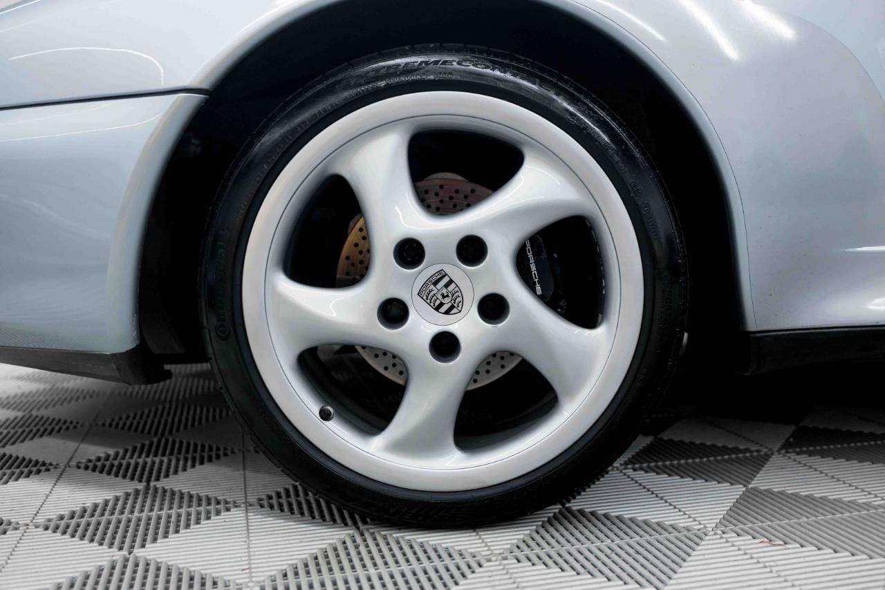 Used 1998 Porsche 911 Carrera S RWD image 32