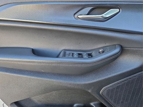 Used 2024 Jeep Grand Cherokee L Laredo image 22