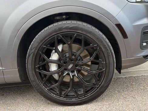 Used 2018 Audi Q7 3.0T Prestige w/ Prestige Package AWD/4WD image 2