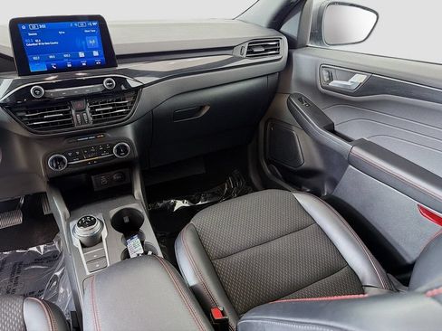 Used 2025 Ford Escape ST-Line FWD image 26