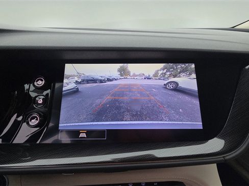 Used 2021 Buick Envision Essence image 30