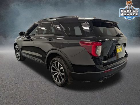 Used 2023 Ford Explorer ST-Line AWD/4WD image 6