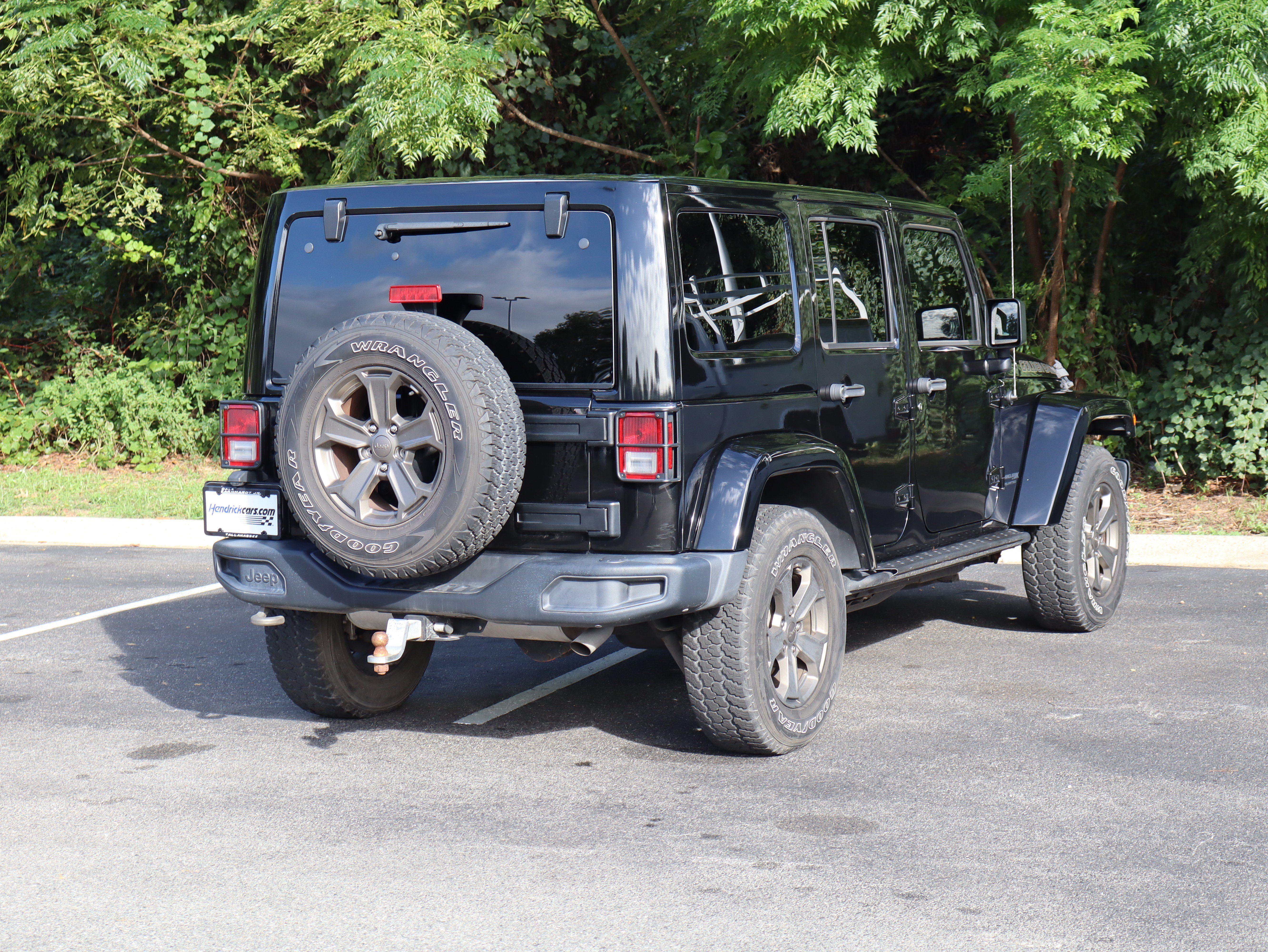 Used 2018 Jeep Wrangler Unlimited Sport AWD/4WD image 11