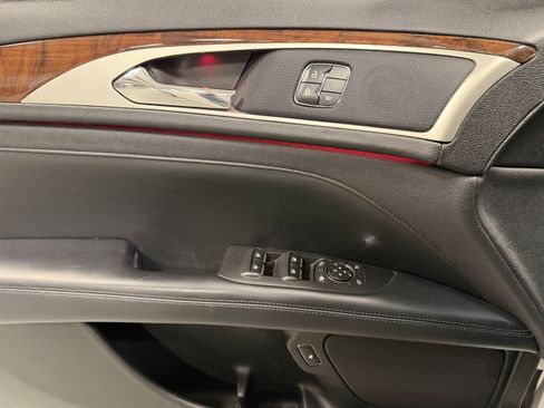 Used 2017 Lincoln MKZ Reserve w/ Climate Package image 19