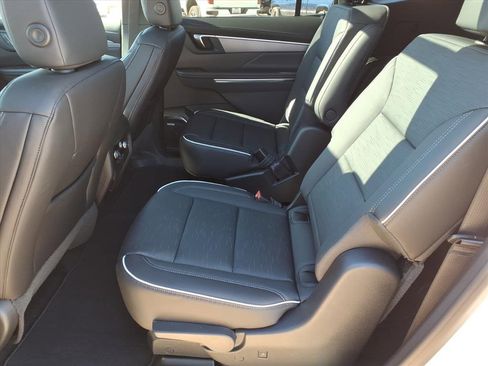 New 2026 Buick Enclave Sport Touring image 11